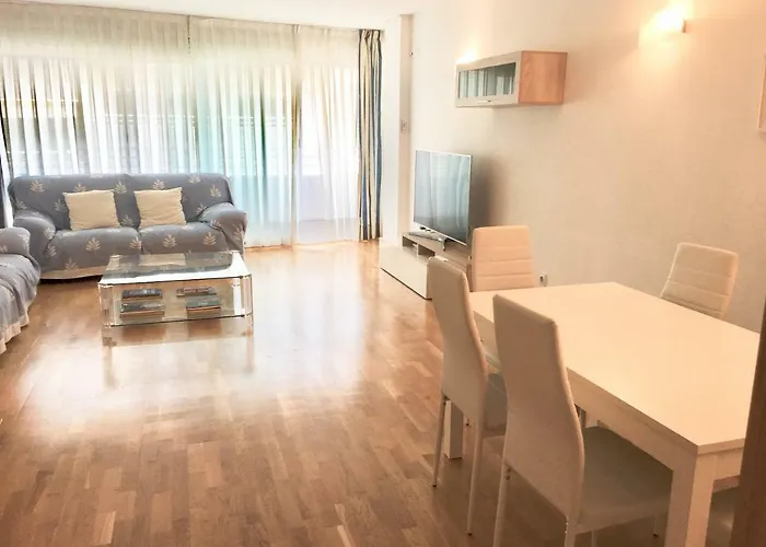 Ancora Frontbeach Luxury *