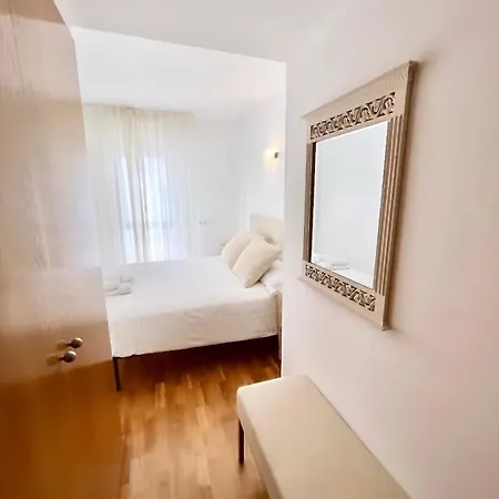 Ancora Frontbeach Luxury Τόσα ντε Μαρ