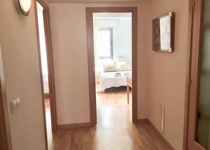 Ancora Frontbeach Luxury